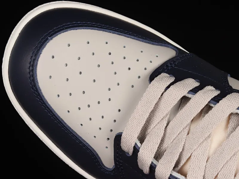 All categories Air Jordan Jordan series basketball shoes Air Jordan 1 High foreign trade version Air Jordan 1 High "Georgetown" AJ1 Joe 1 Georgetown high-top basketball shoes BQ4422-400